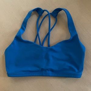 Free to be sports bra